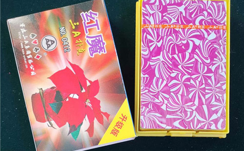 文化传承与多元价值：贡嘎纸牌的现代发展与应用探索